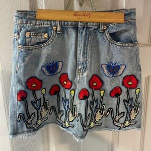 Signature 8, denim mini skirt, size medium, with embroidered flowers & butterfly